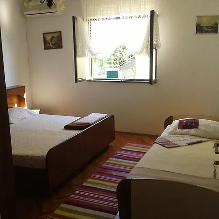 Apartman Mirjana *