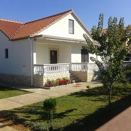 Apartament Mirjana
